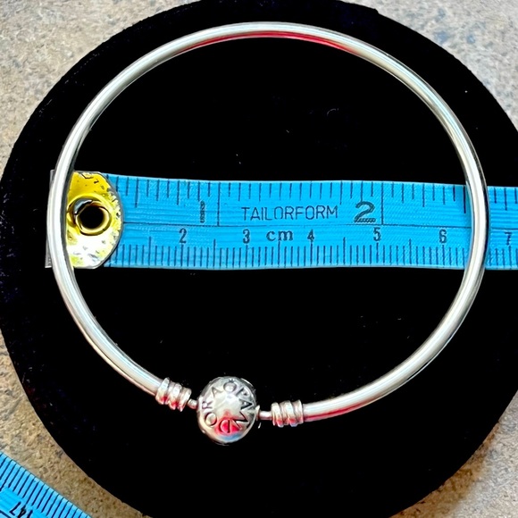 Pandora silver bangle - Picture 2 of 3